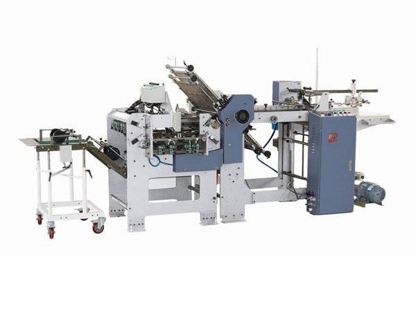 FSD472-2K(2梳+2D)電控D混合式折頁(yè)機(jī)